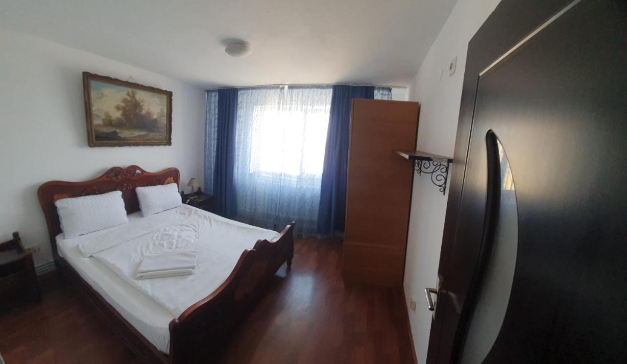Blue Sky Apartament Constanta Exterior photo